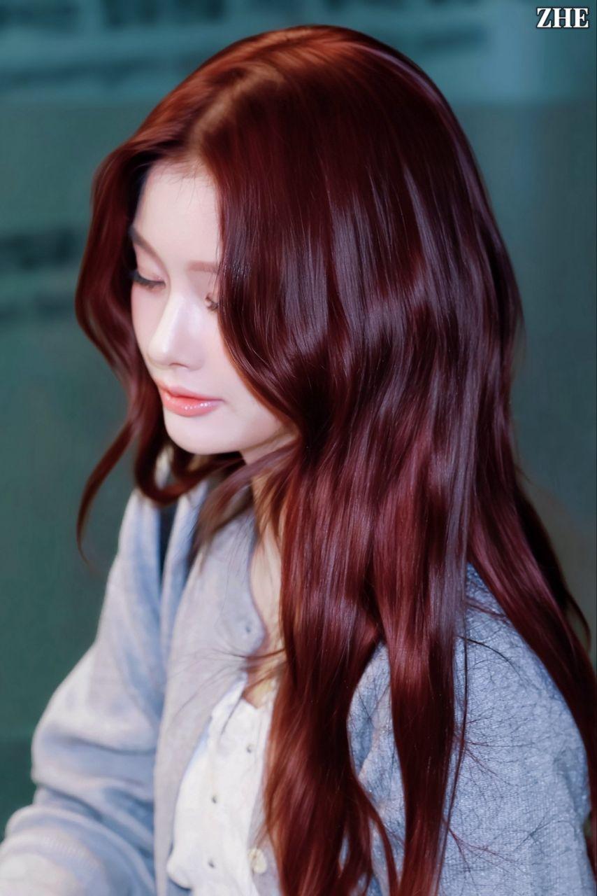 설윤 NMIXX엔믹스 251220/ 2512212