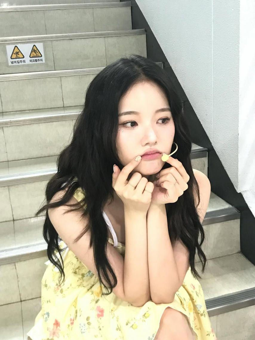 수진 (전 위클리 수진) SNS2