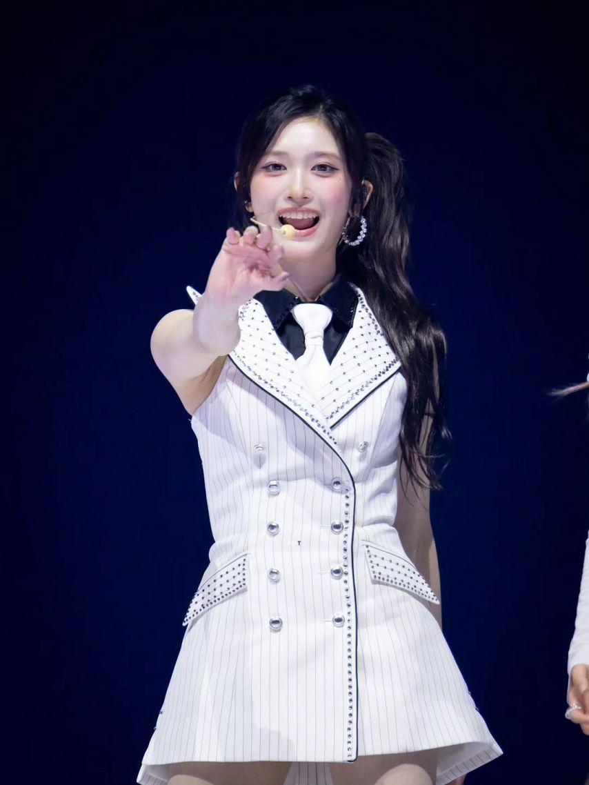 IVE (아이브) 이서18