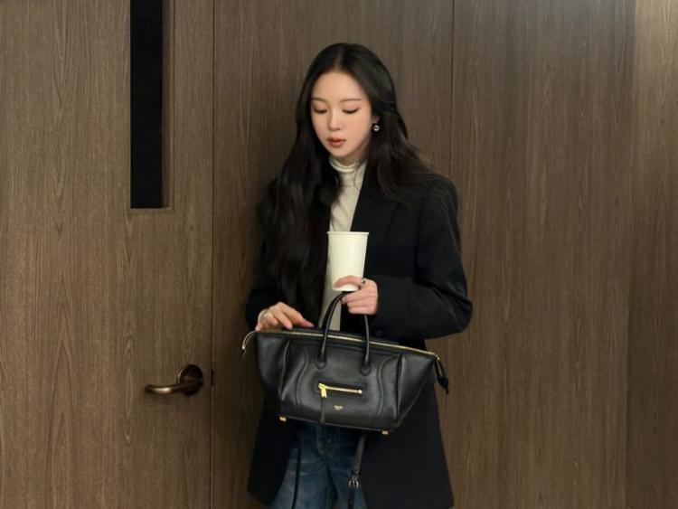 오늘자 미야오(MEOVV) 나린 인스타그램 업데이트.JPG0