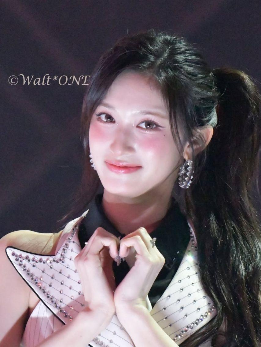 IVE (아이브) 이서9