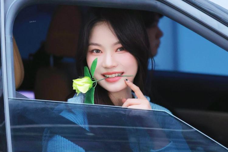 스테이씨 아이사1