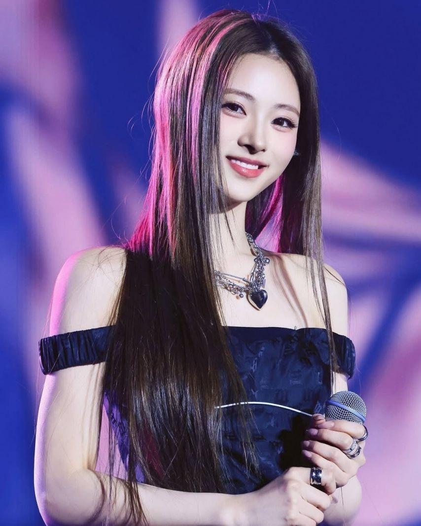 MEOVV (미야오) 안나5