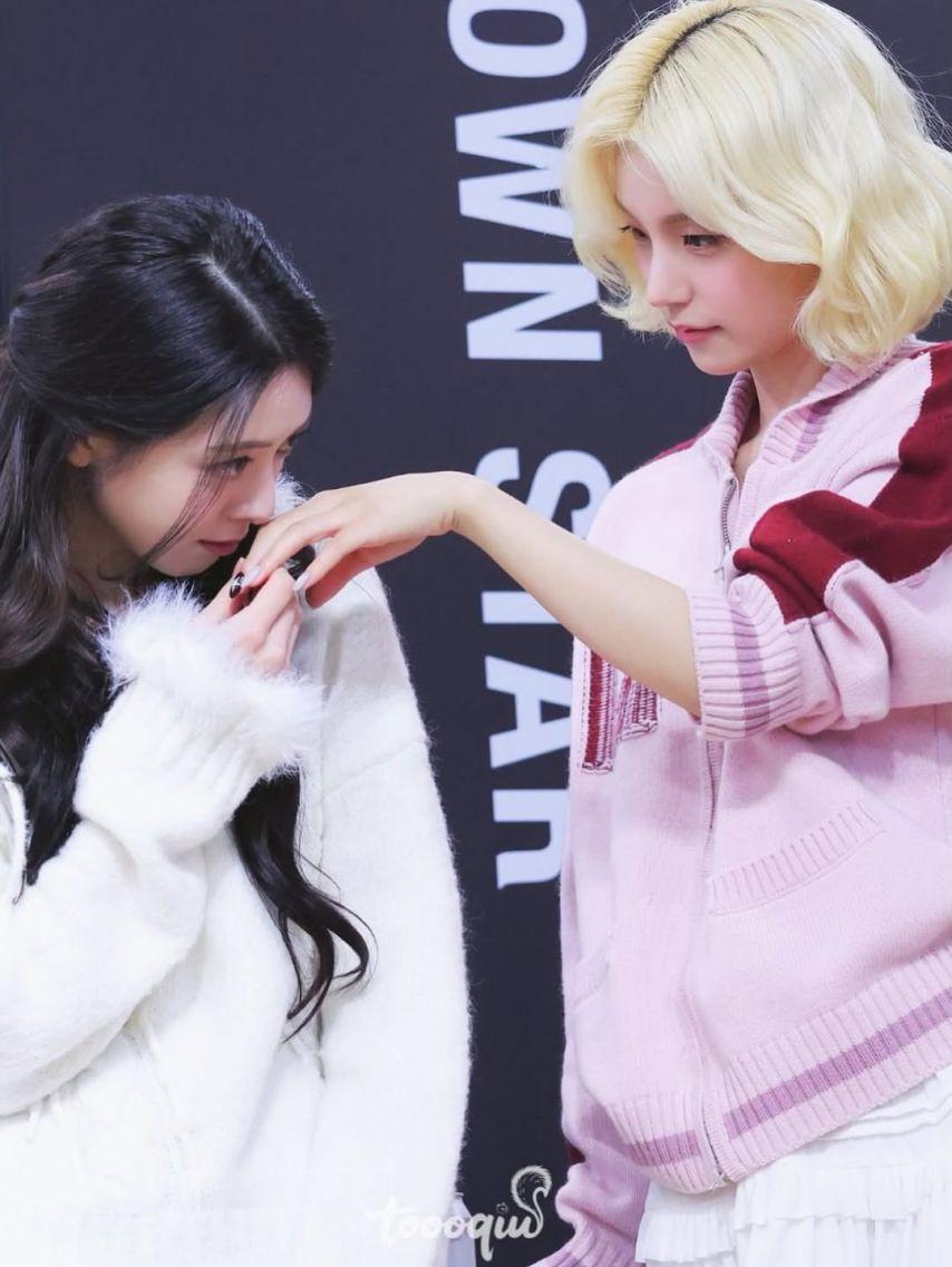 ITZY (있지) 예지15