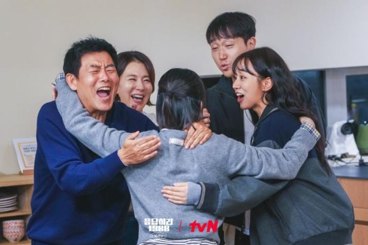 덕선이 혜리/ 박보검 등 응답하라1988 10주년 프리뷰3