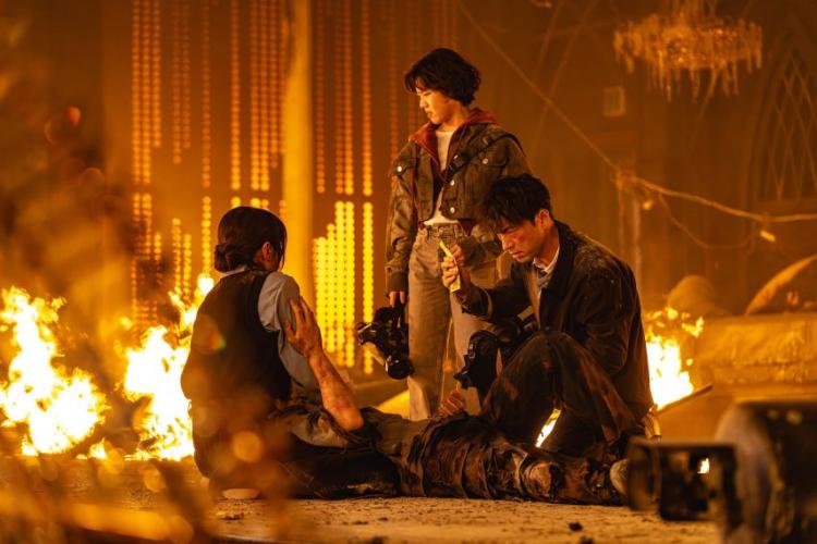 강한나 김향기 김혜준 이준호 이채민 등 캐셔로 화보 & 스틸9