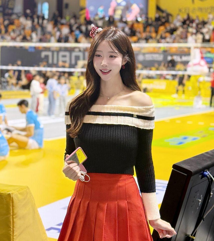 진달래 아나운서0