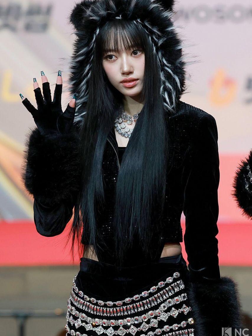 MEOVV (미야오) 수인14