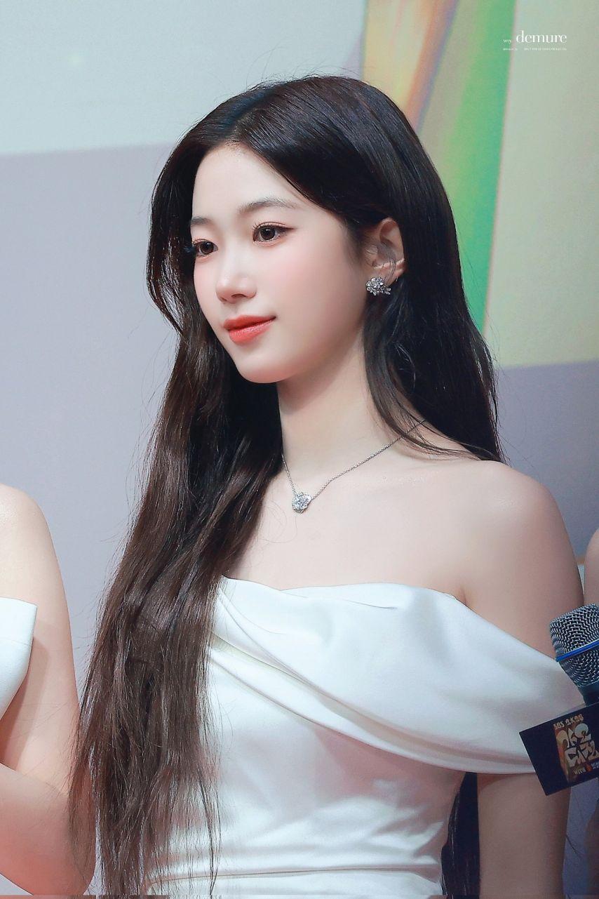 르세라핌 카즈하1