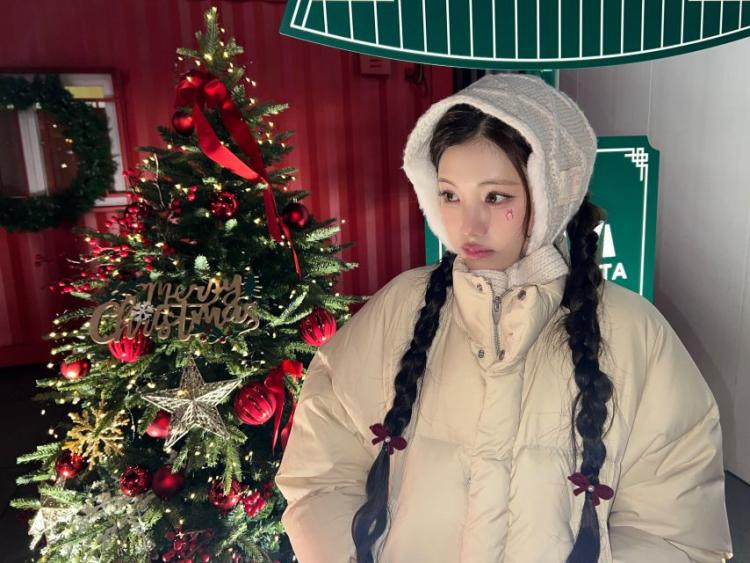 베이비돈크라이 쿠미, 이현10