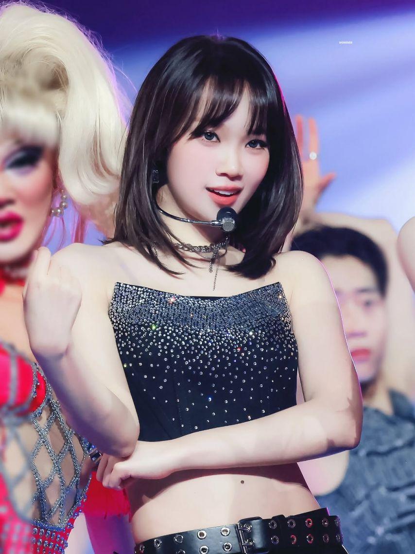 LE SSERAFIM (르세라핌) 김채원3