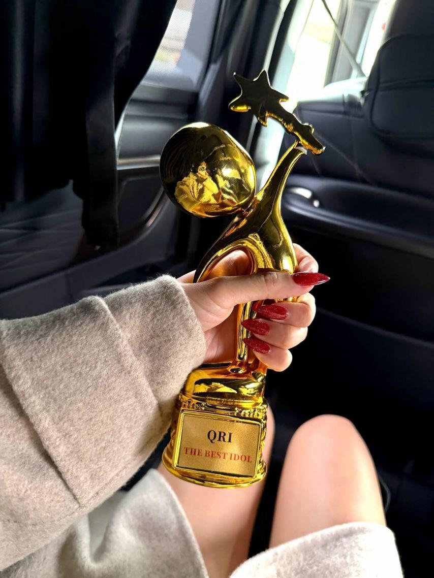 티아라 큐리 SNS9