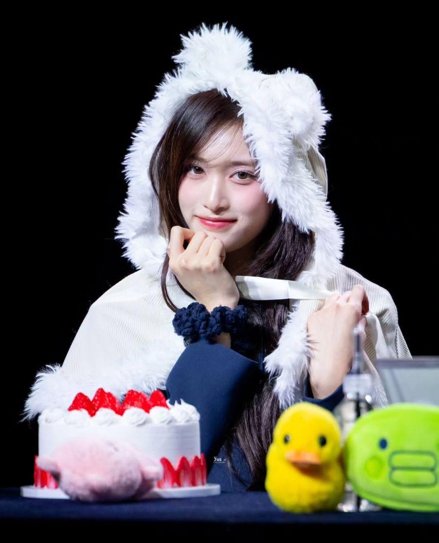 IVE (아이브) 이서9