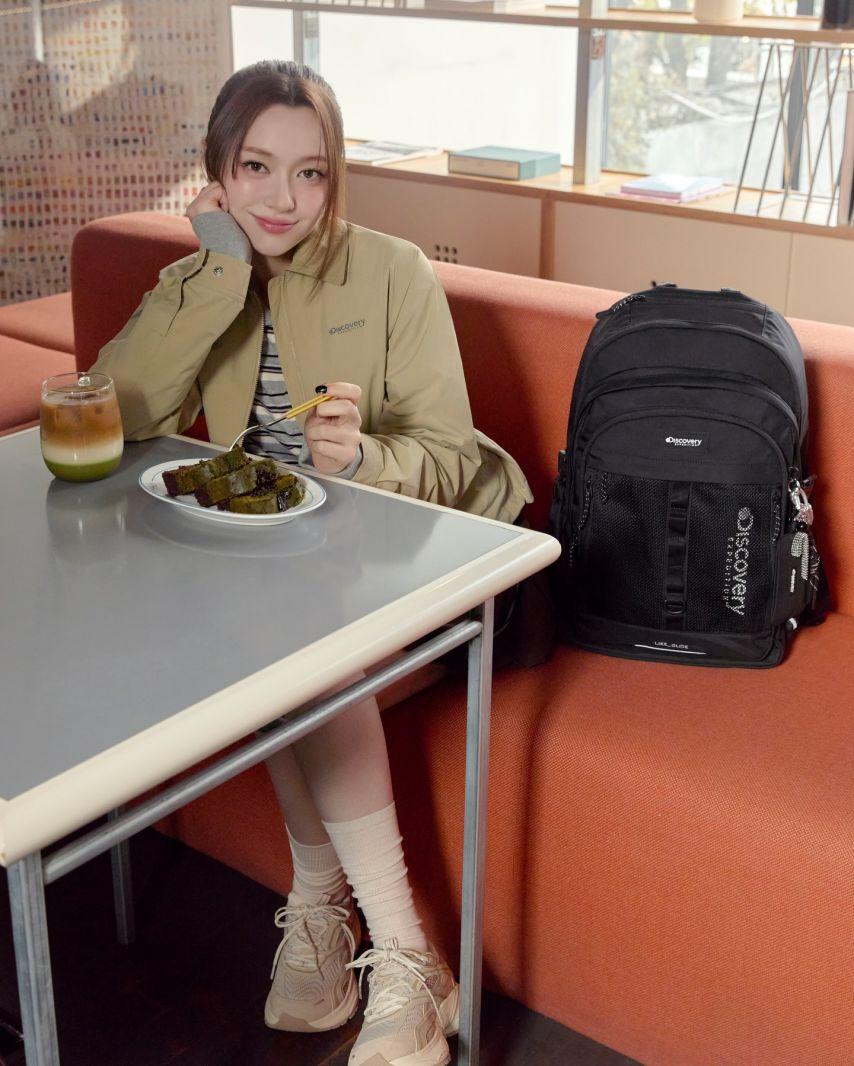 문샤넬 피프티피프티 디스커버리1