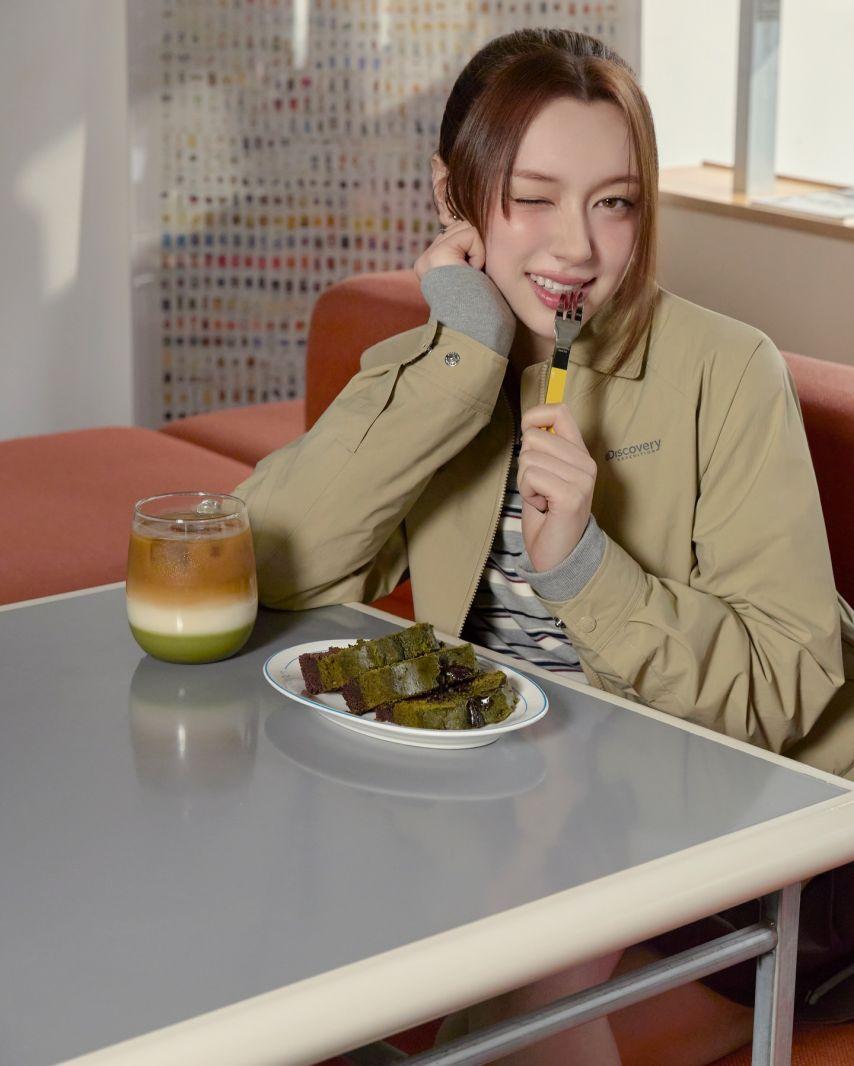 문샤넬 피프티피프티 디스커버리5