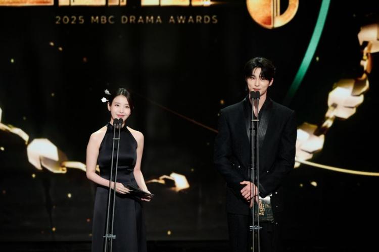 아이유 MBC연기대상2