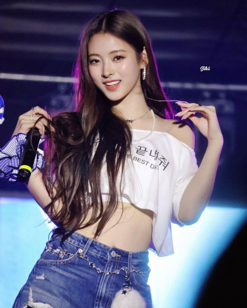 MEOVV (미야오) 안나1