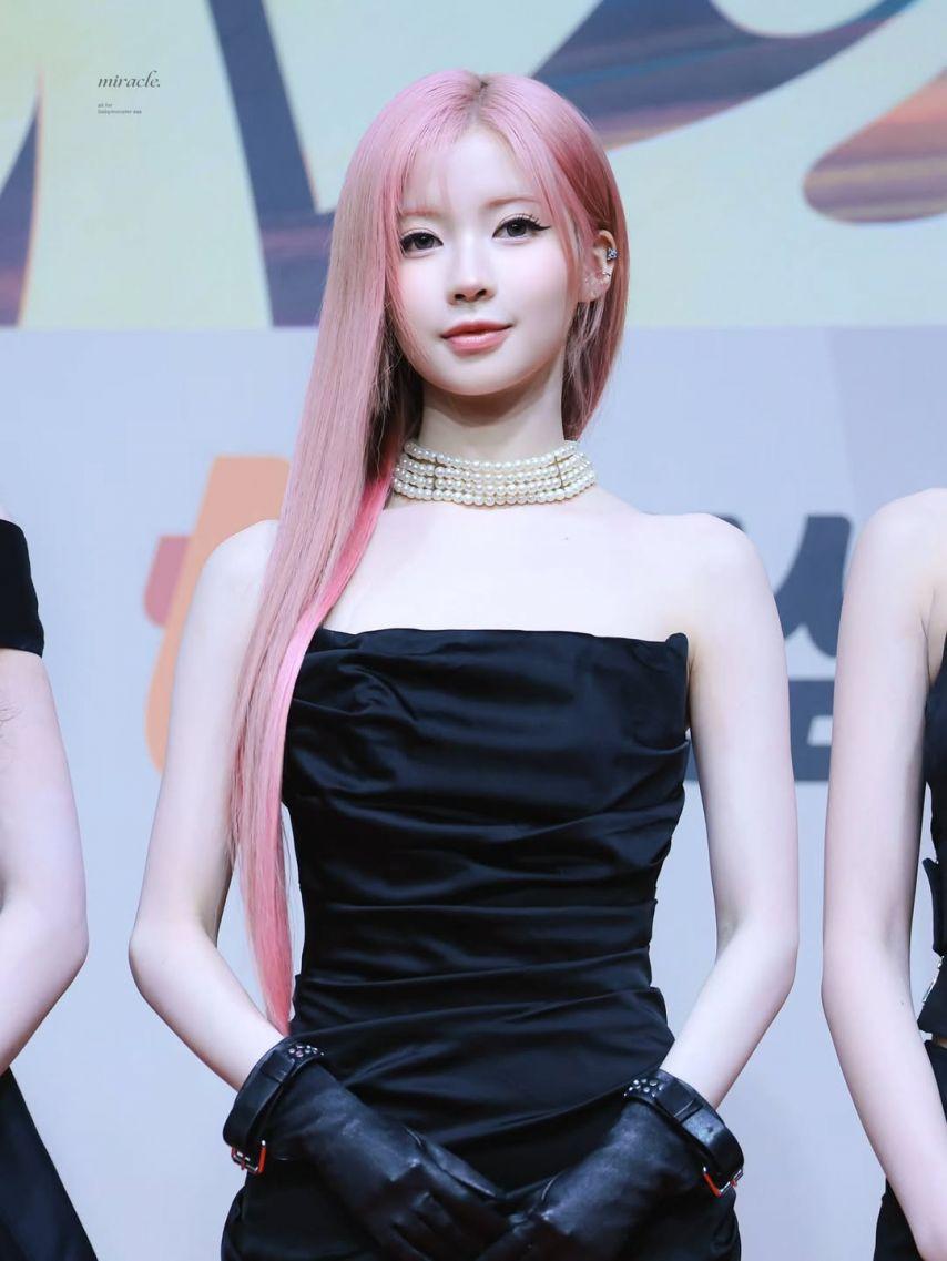 BABYMONSTER (베이비몬스터) 아사12