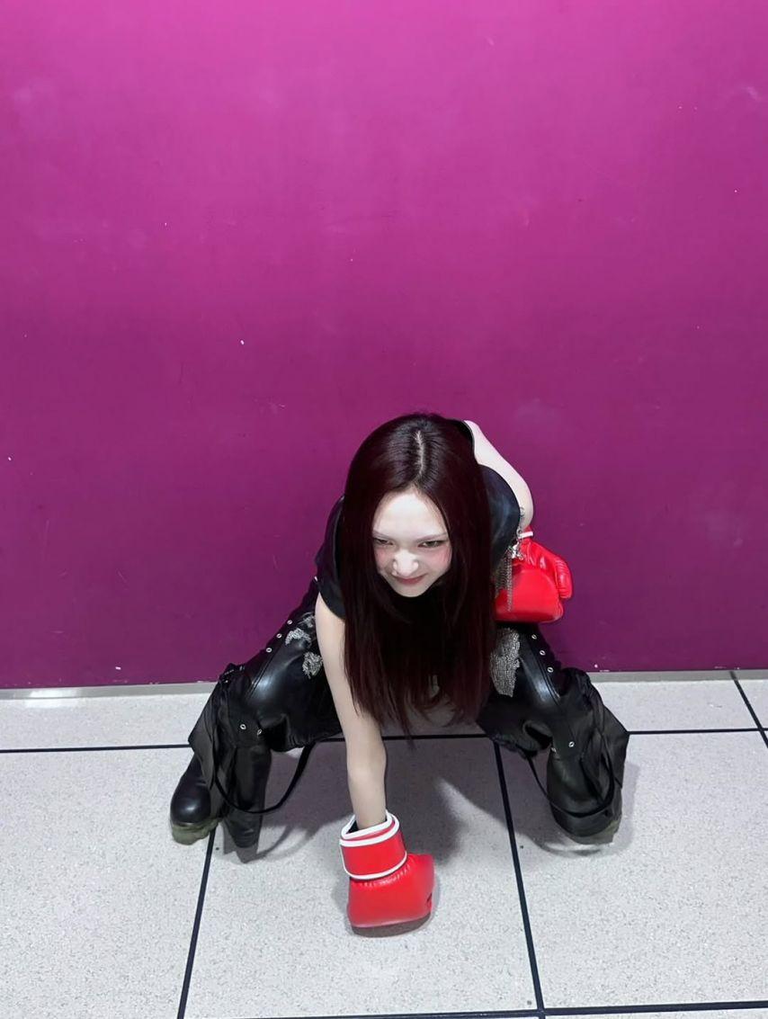 BABYMONSTER (베이비몬스터) 치키타2