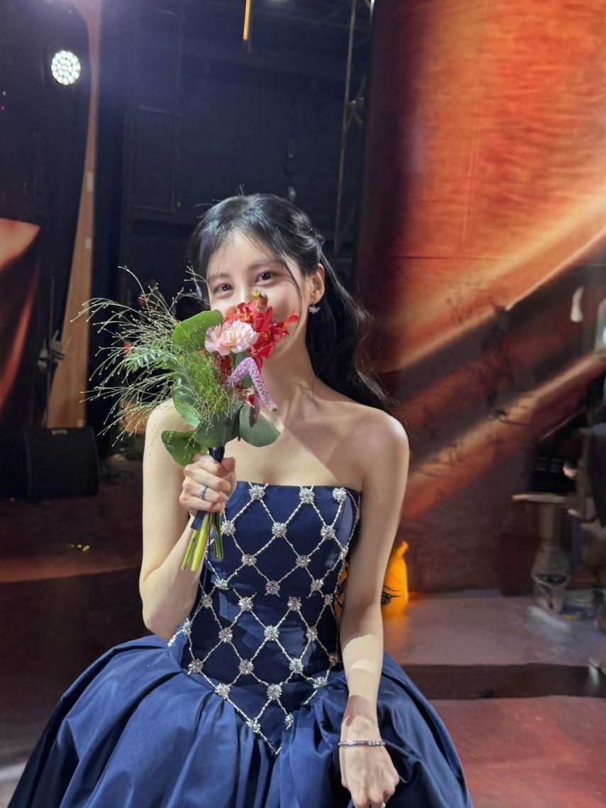 윤아/ 서현 소녀시대 인별23