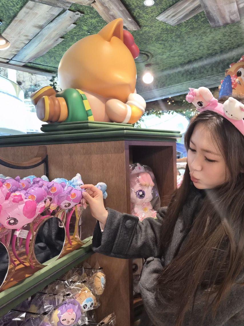 하츠투하츠 카르멘, 예온14