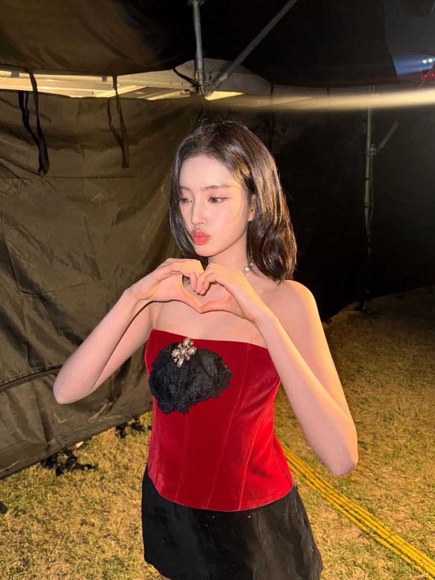 STAYC (스테이씨) 윤2