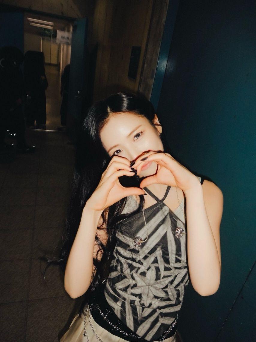 니쥬 (NiziU) 마야2