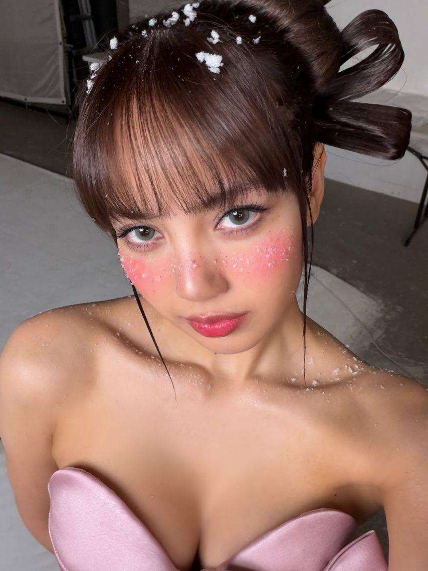 BLACKPINK (블랙핑크) 리사3