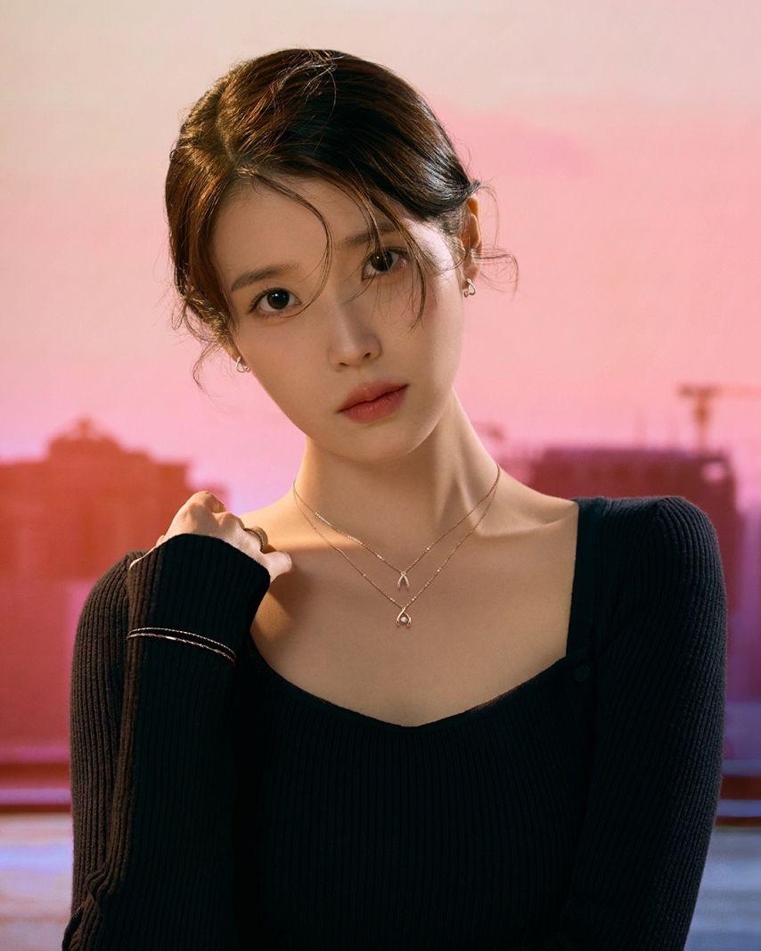 아이유 제이에스티나2