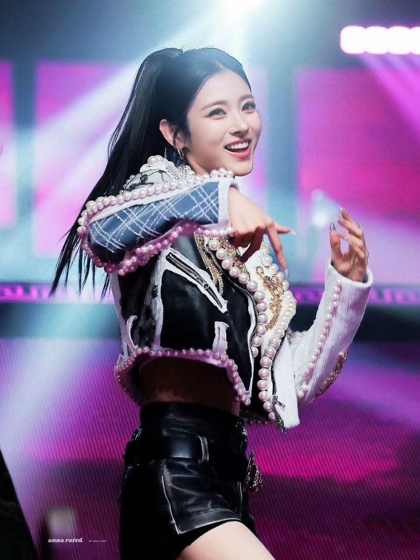 MEOVV (미야오) 안나8