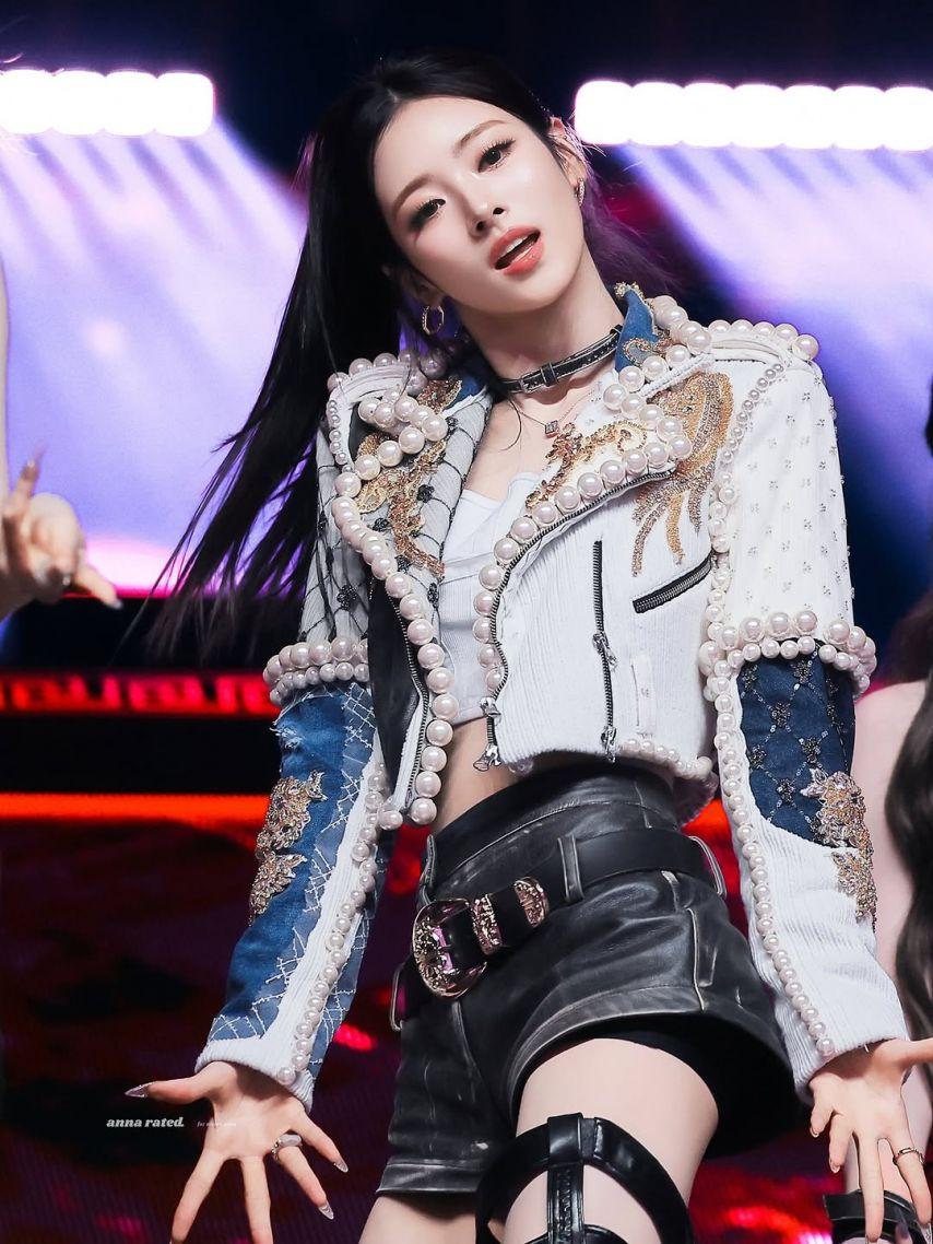 MEOVV (미야오) 안나9