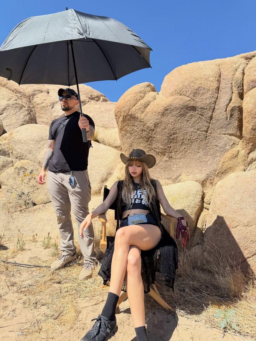 BLACKPINK (블랙핑크) 리사16