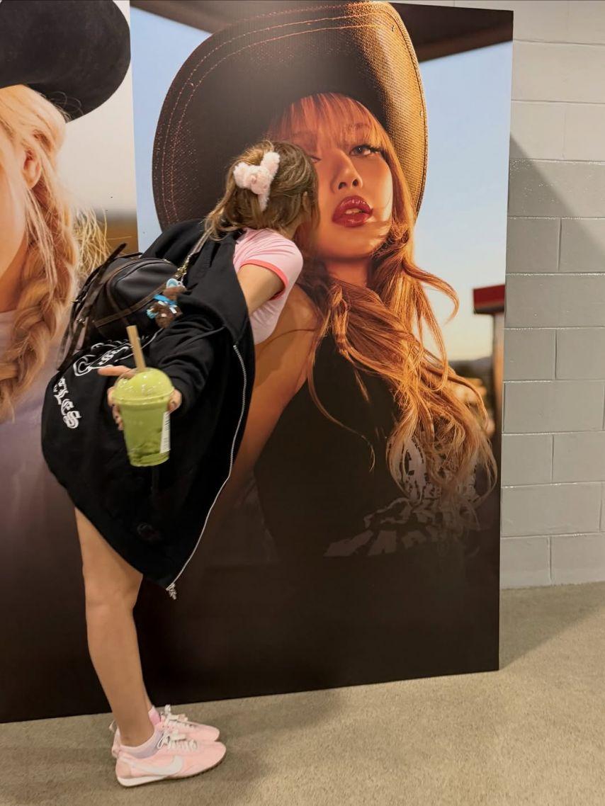 BLACKPINK (블랙핑크) 리사9