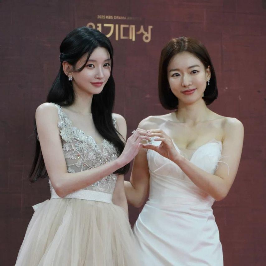 이시아 이효나0