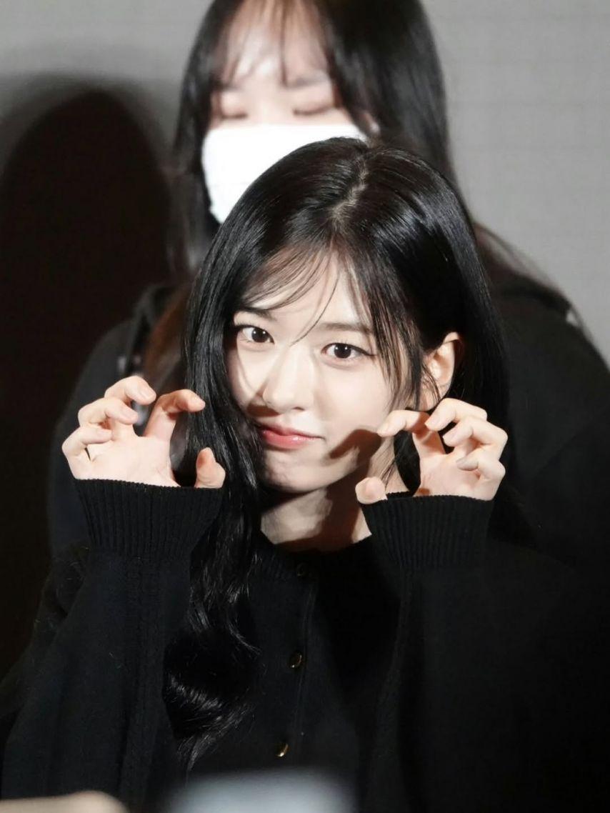 IVE (아이브) 안유진11