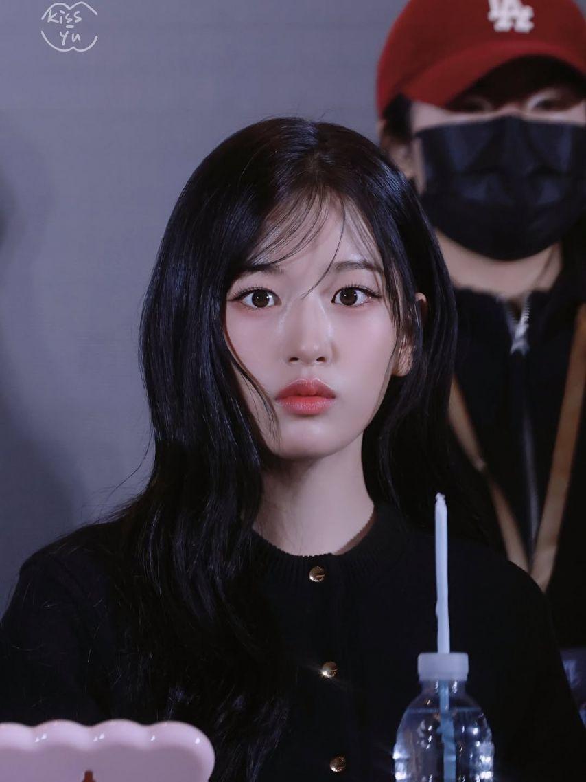 IVE (아이브) 안유진3