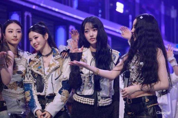 MEOVV (미야오) 수인6