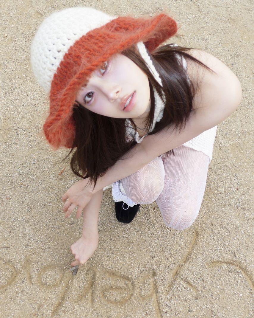 츄 CHUU The First Album [XO, My Cyberlove]4