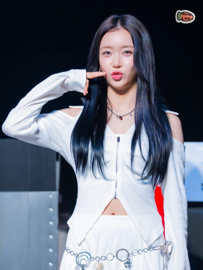 스테이씨 수민1