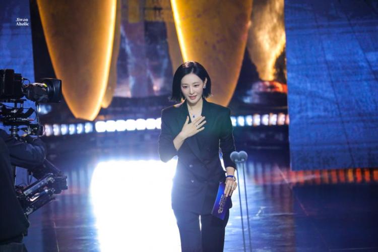 김지원 SBS 연기대상14