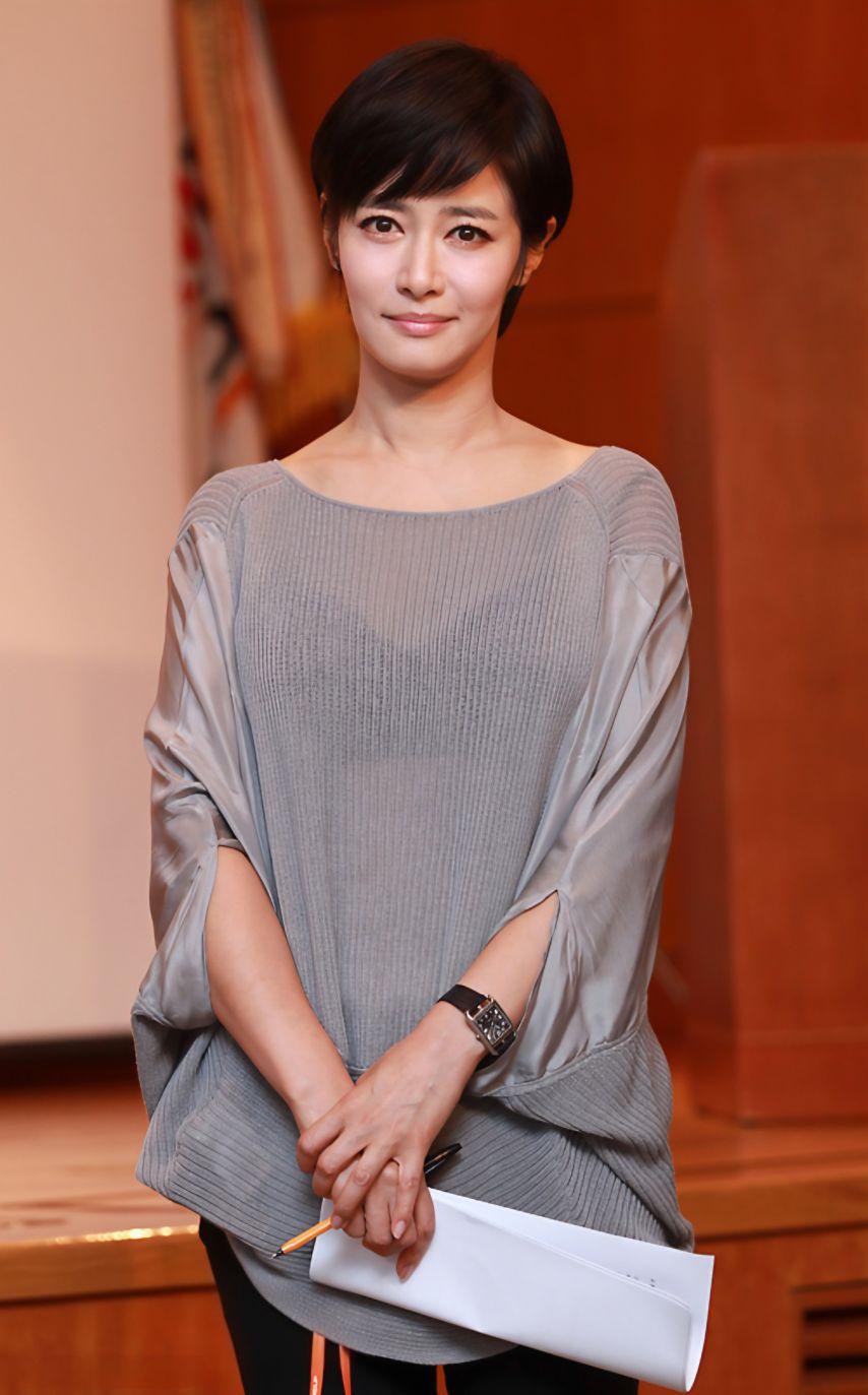 은근 브라 비치는 시스루의상 김주하 아나운서0