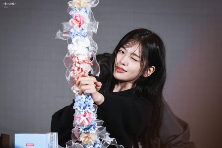 아이브 안유진9