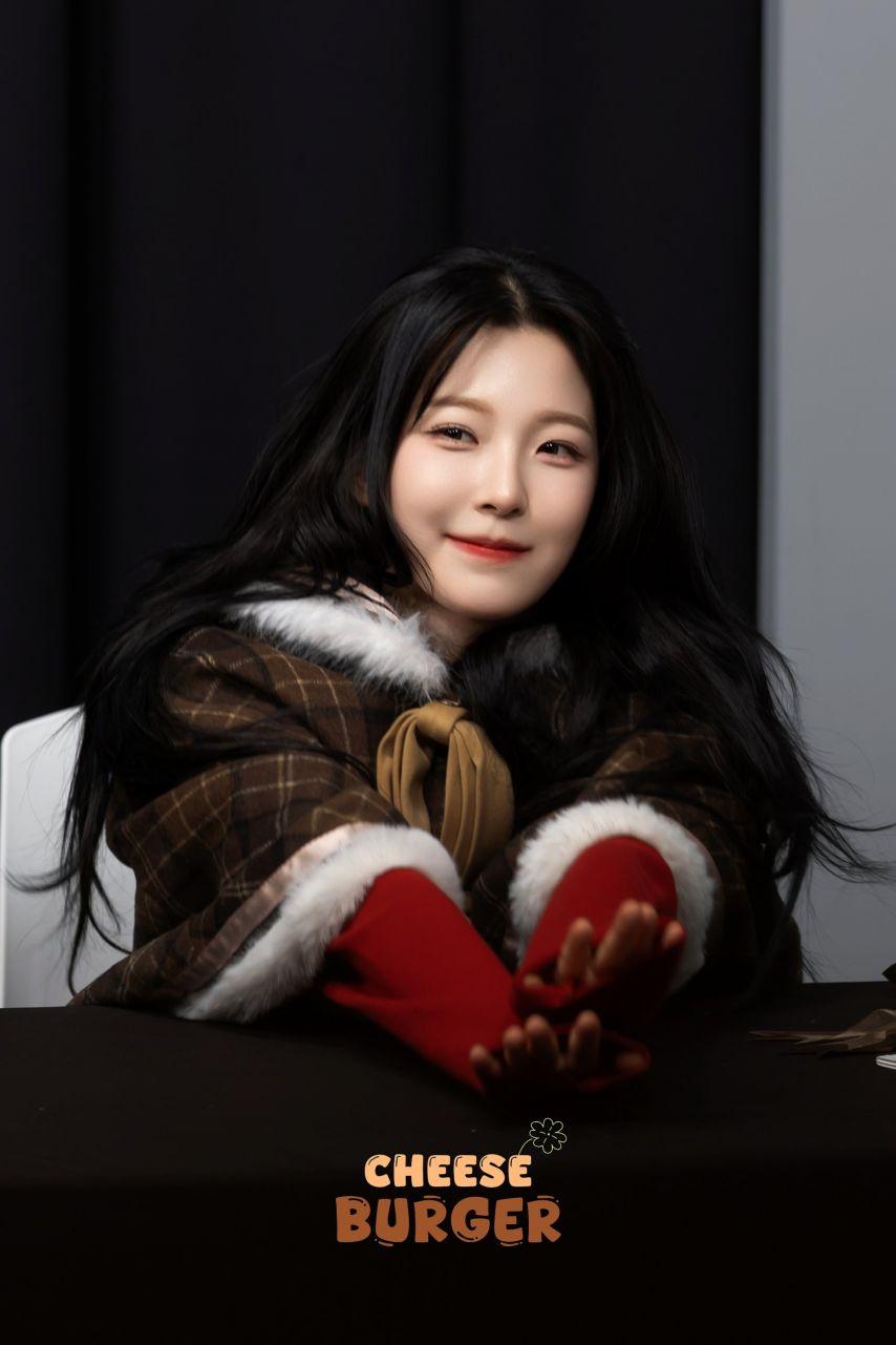 프로미스나인 백지헌4