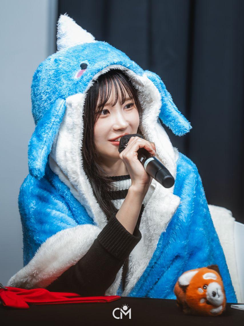 프로미스나인 송하영0