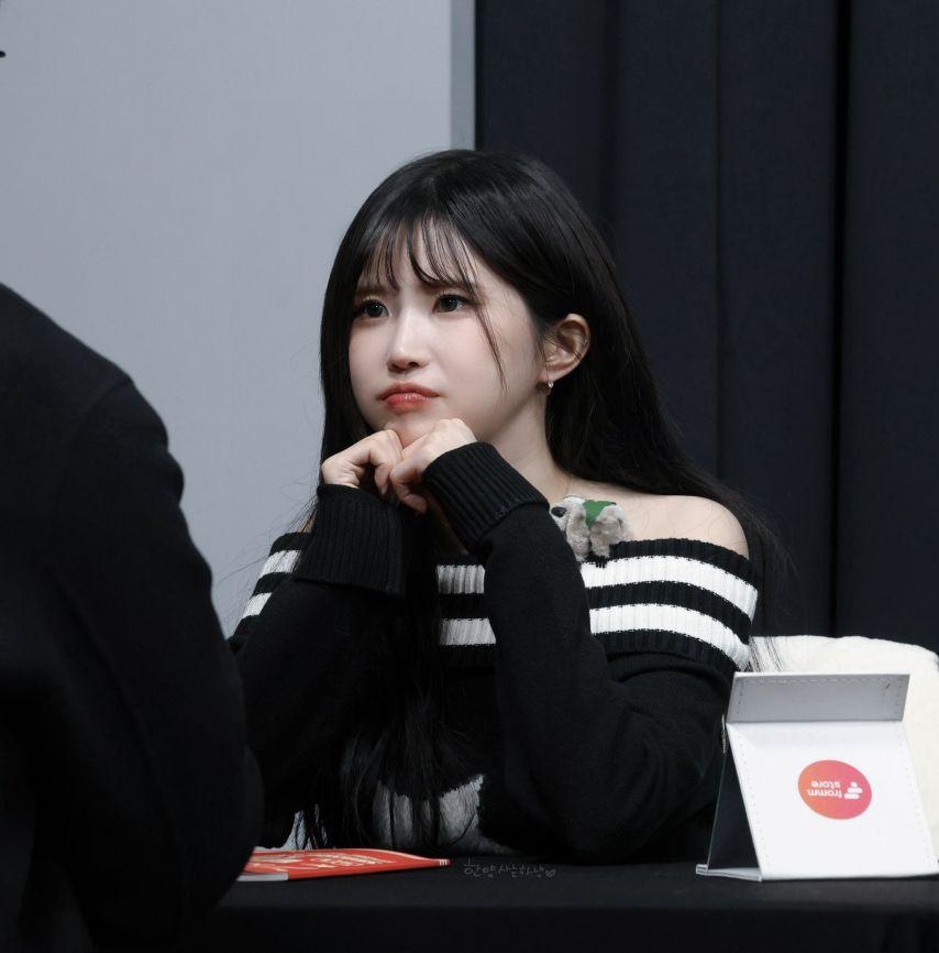 프로미스나인 송하영5