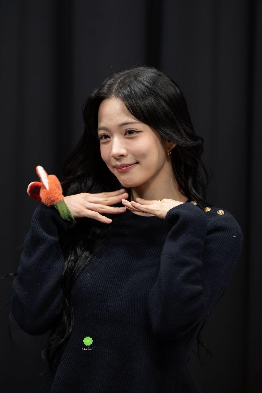 프로미스나인 이채영4