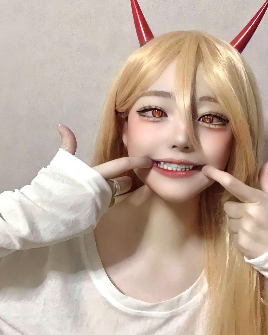 파워 코스프레한 QWER 히나2