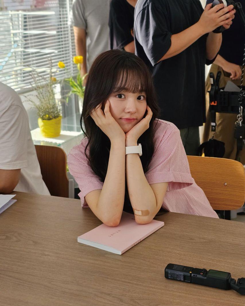 나나권나연 WOOAH우아 등 미래믜미래 비하인드0