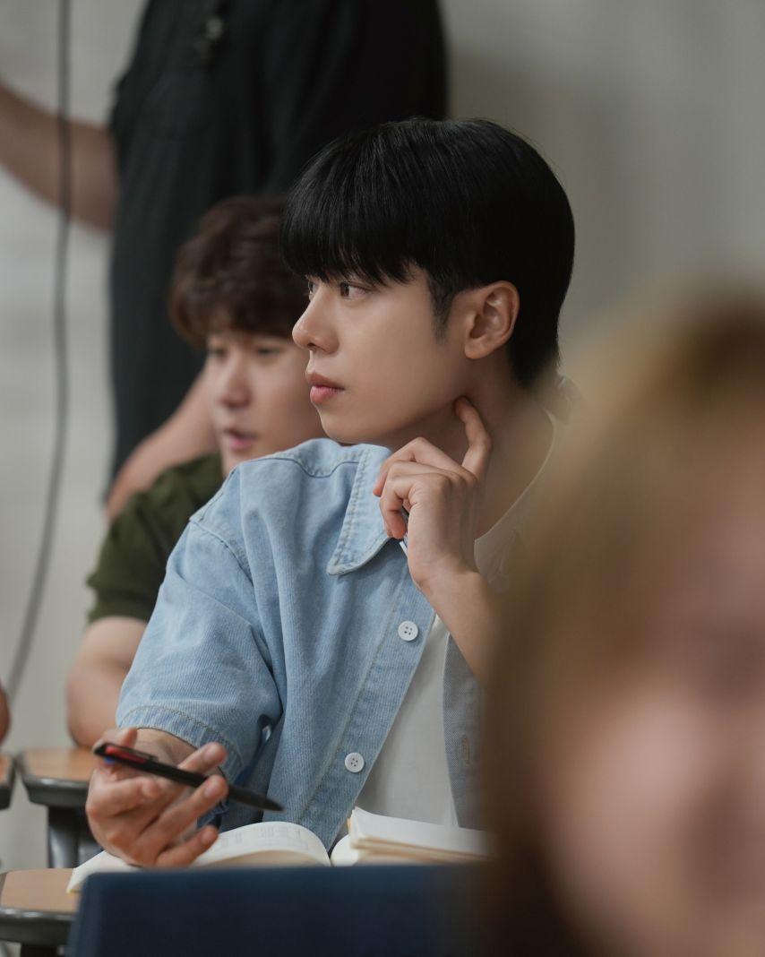 나나권나연 WOOAH우아 등 미래믜미래 비하인드13