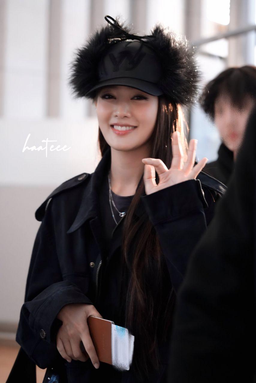 오늘 출국 아이들 민니11